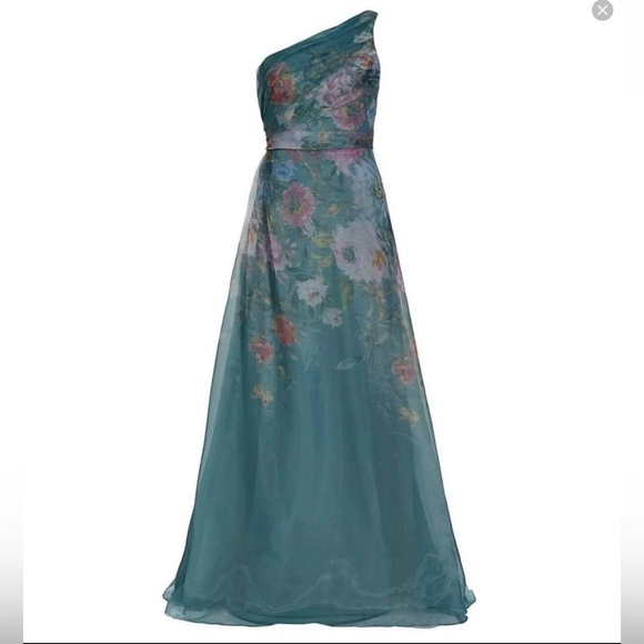 #11 - New Rene Ruiz floral organza gown. - Picture 1 of 15